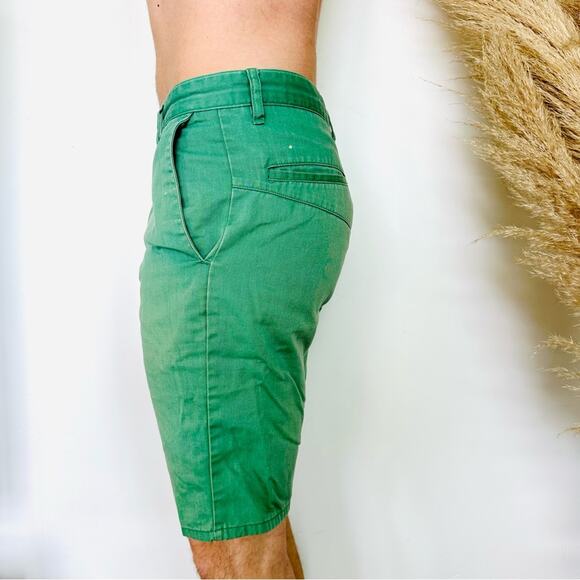 MENS VOLCOM Bright Mint Green Flat Front Cotton Casual Shorts 30 - Picture 2 of 11